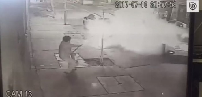 ¡Héroe! Conserje ocupó un extintor para frustrar un portonazo en Santiago