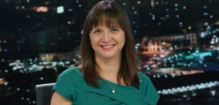 Tras polémica con sindicato de TVN: Mónica Pérez sorprende como corresponsal de Canal 13
