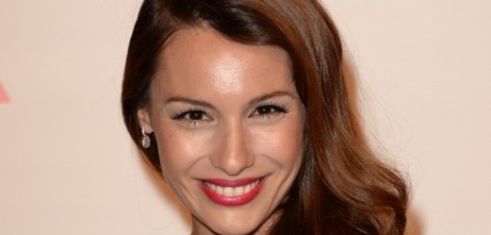 Pampita deslumbra en Instagram con bellas postales en bikini desde Ibiza