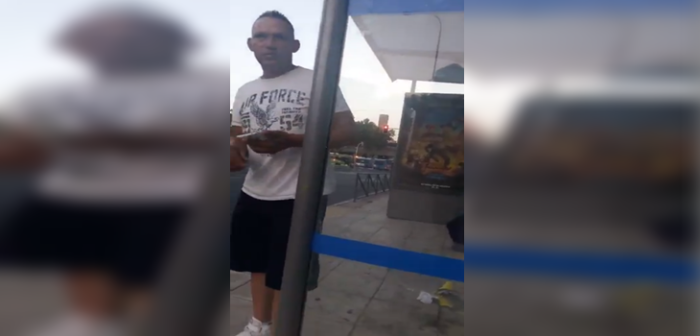 Joven encaró en plena calle a hombre que la acosaba hace meses: registro se volvió viral