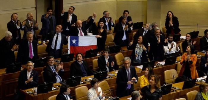 Ley de aborto fue despachada tras ser aprobado informe de la comisión mixta