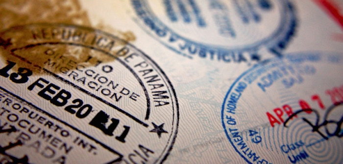 Pasaporte de joven estadounidense se volvió viral: quedó espantada al ver su fotografía