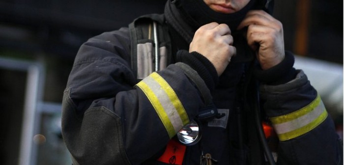 Ordenan expulsar a superintendente de Bomberos acusado de cobrar por apagar incendios