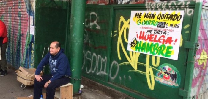 Protesta de vendedor de sopaipillas al que le quitaron su carrito terminó favorablemente