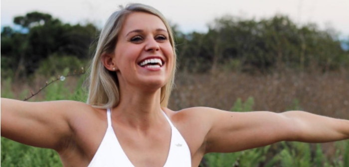 ¡Adiós six pack! Bloguera mostró el gran cambio que sufre su cuerpo cuando se indispone