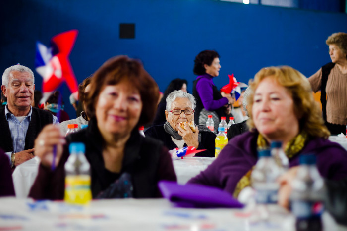 7 tips para que adultos mayores eviten lesiones o problemas de salud en Fiestas Patrias