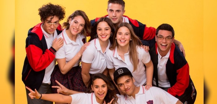 Televidentes comparan a joven actor de 'Wena Profe' con Alexis Sánchez