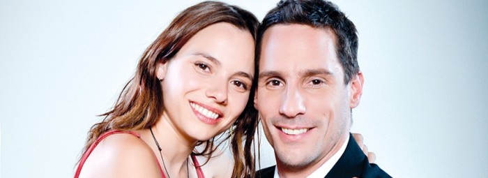 María Gracia Omegna y Gonzalo Valenzuela protagonizan elegante portada de Revista Cosas