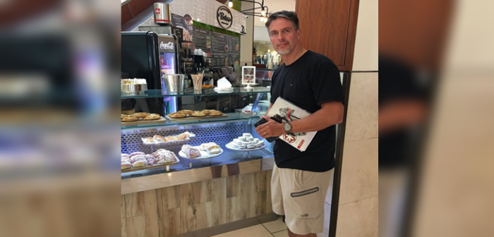 El drama de Pedro Lladser tras paso del huracán Irma: teme inundación de su pastelería