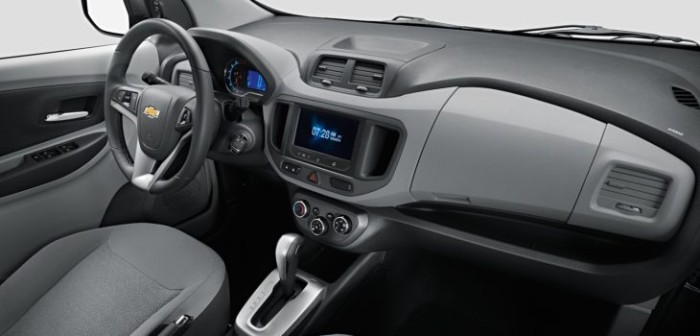 Sernac emite alerta por falla en más de 2.000 vehículos Chevrolet y Jeep vendidos en Chile