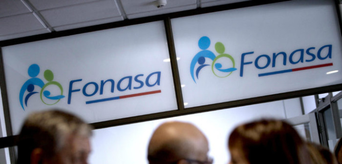 Aún quedan más de 1.400 millones en excesos de Fonasa: revisa si eres beneficiario