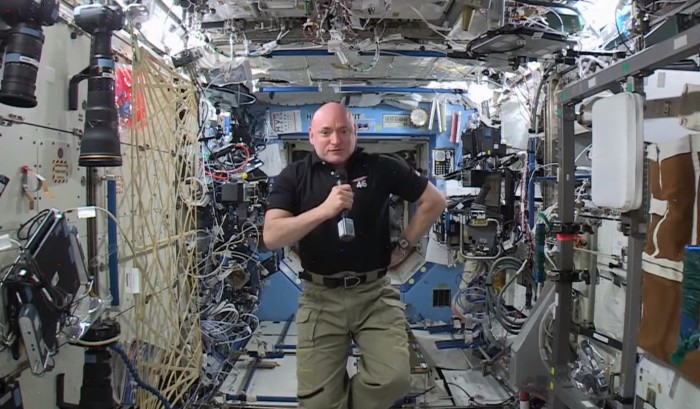 ¿A qué huele el espacio? Un astronauta reveló la 