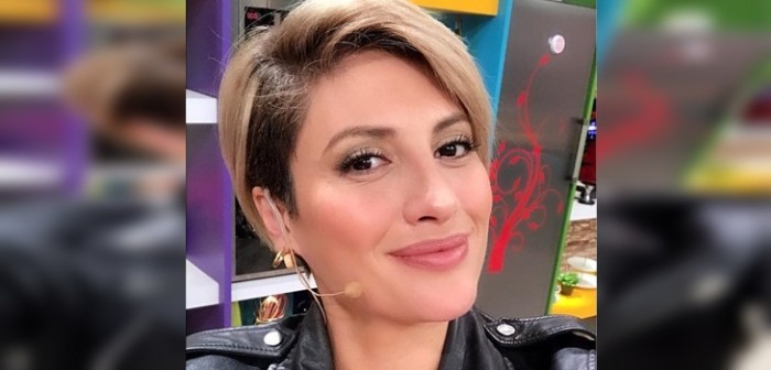 ¡Se pasaron! Karen Bejarano compartió antigua fotografía de Juan Pedro: es igual a su hijo