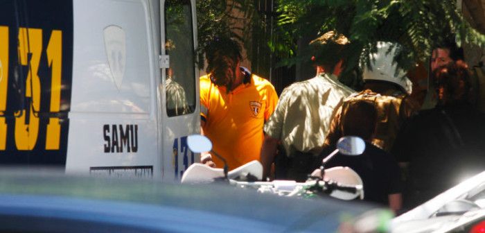 Muere adolescente que se habría quemado a lo bonzo para exigir dinero a su padre