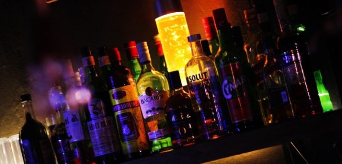 Hombre 'desaparecido' hace 23 días fue encontrado en un night club: su esposa lo buscaba