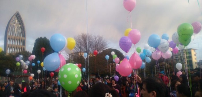 Suelta internacional de globos se realizará en Osorno para padres que han perdido un hijo