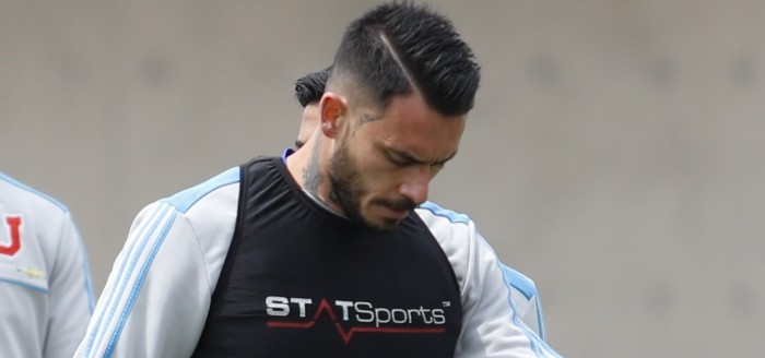 ¿Pagará? Mauricio Pinilla se reunió con fotógrafo al que le rompió la cámara