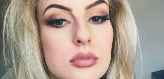 Mujer tardó 50 horas en fabricar traje de ‘La Mujer Maravilla’ con esponja: quedó idéntico