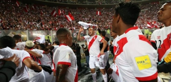 Selección peruana lanza provocadores cánticos contra 'la Roja' tras clasificar al Mundial
