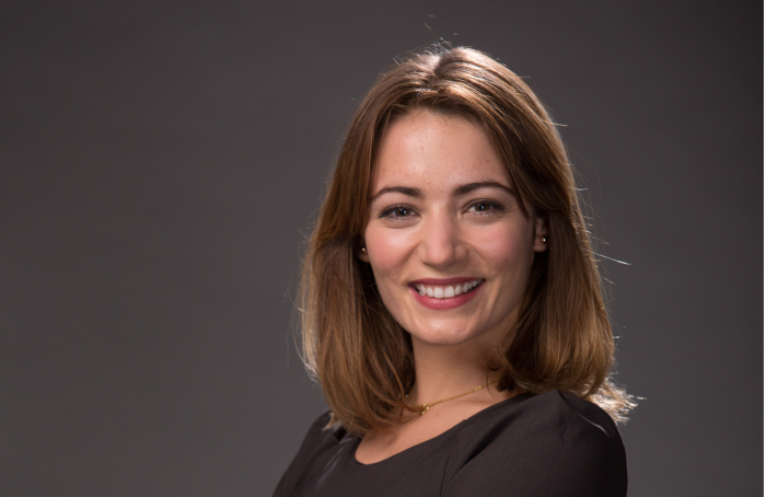 Desnudo de Josefina Fiebelkorn se robó la atención en estreno de 