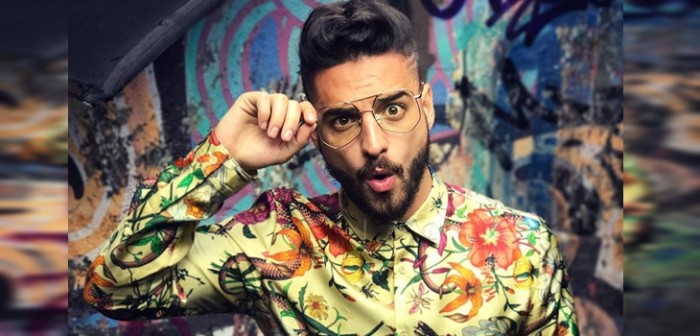 Maluma recibe ola de críticas tras compartir video besando a su tía en la boca