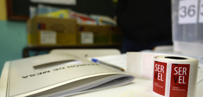 Mujer de Calbuco deberá pagar $150 mil para ser vocal: Servel cambió su domicilio a Chiloé