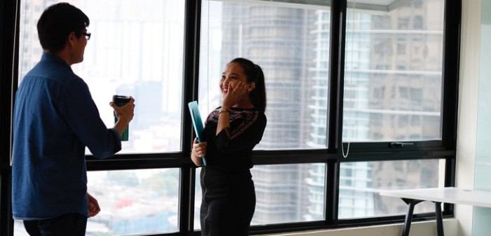 Empleada desfiló desnuda en empresa polaca para 