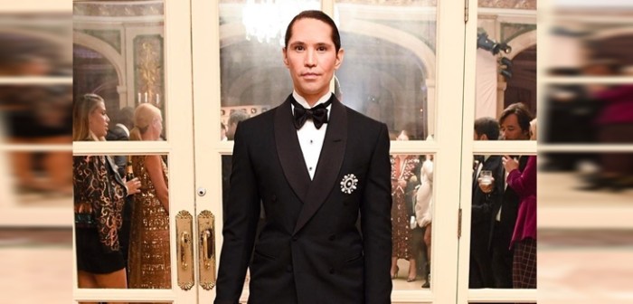 Di Mondo sorprendió a seguidores con look 'igualito' al de 'Doña Florinda'