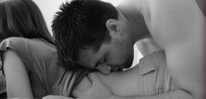 Sólo 6% de chilenos llega virgen a la mayoría de edad, según encuesta Adimark