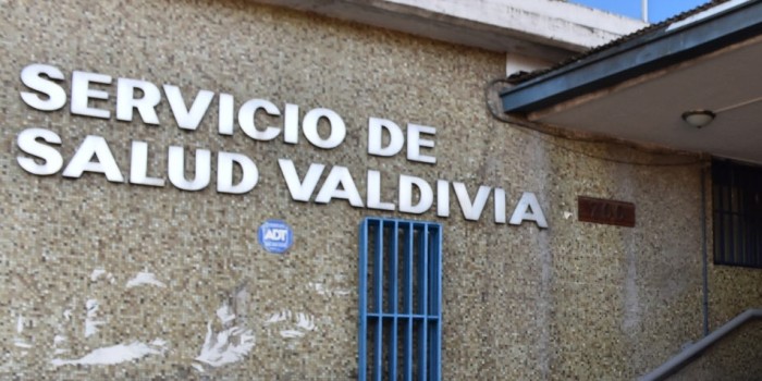 Evacúan Seremi y Servicio de Salud de Valdivia por supuesta emanación de gases