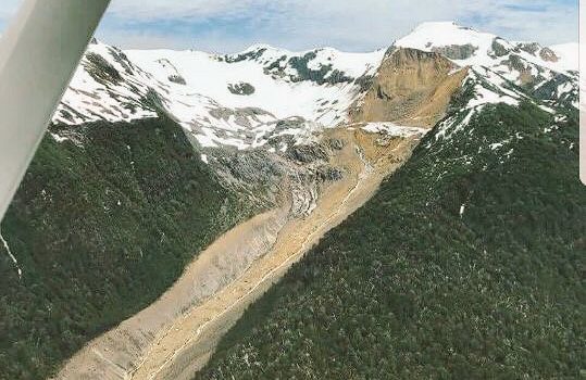 Imágenes aéreas muestran cómo aluvión arrasó con todo en Villa Santa Lucía