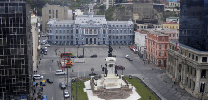 Macabro hallazgo: encuentran feto de casi 23 semanas en basurero de Valparaíso