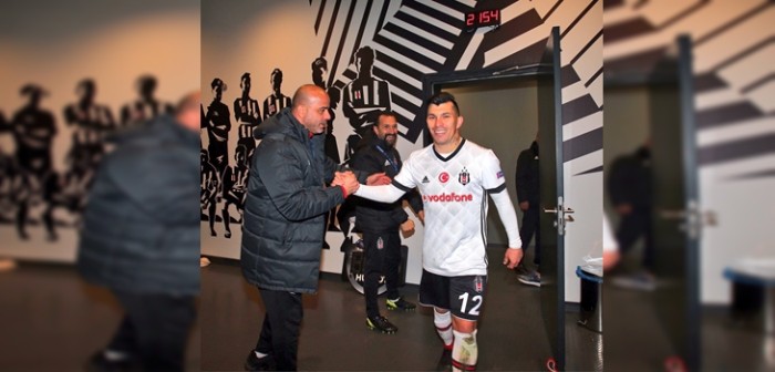 Gary Medel está en su mejor momento: regresó a Chile con 7 kilos menos