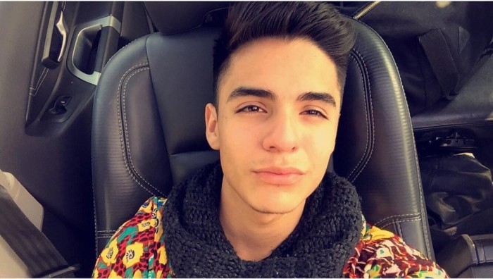 La foto retro que comprueba que Leo Méndez Jr. es 'idéntico' a su padre