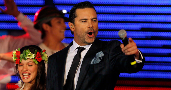 Visita papal: mujer sorprendió con peculiar petición sobre Felipe Camiroaga en vía pública