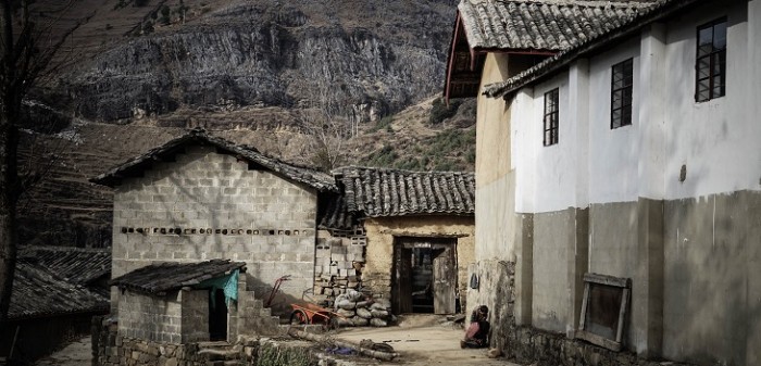 Familia indonesa vivía con cuerpos de familiares muertos: la razón es desconcertante