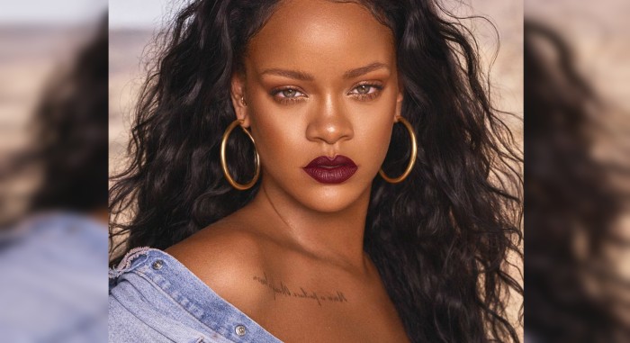 Fan de Rihanna sacó aplausos con retratos de la cantante pintados con maquillaje