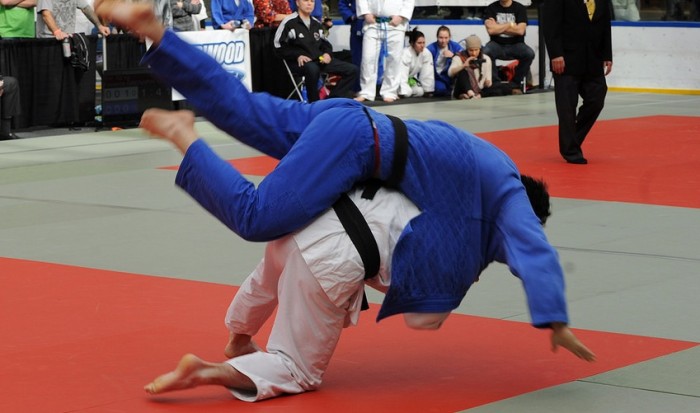 Dos judocas japoneses fueron desclasificados tras protagonizar combate 'inaceptable'