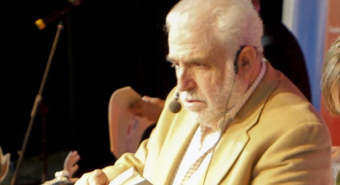 Actor Tomás Vidiella es internado de urgencia por problemas de salud: está grave