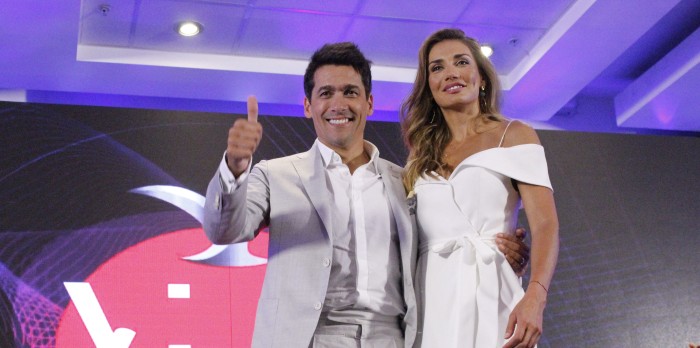 Con beso y todo: Los animadores se robaron la película en el cierre de la Gala de Viña