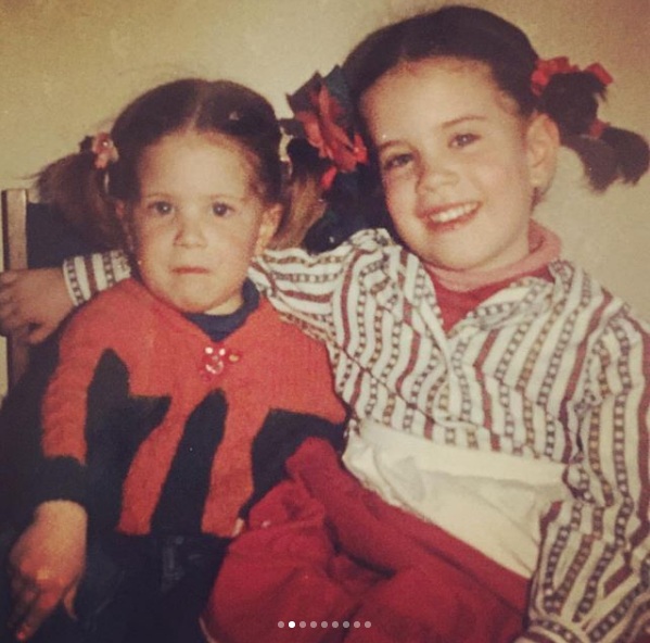 Alison Mandel | Instagram