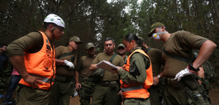 Carabineros encontró comida y fecas humanas en sector donde se perdió el rastro de Emmelyn