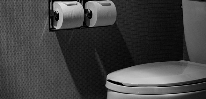 Supuesto traficante británico rompe récord de no ir al baño para no perder la droga