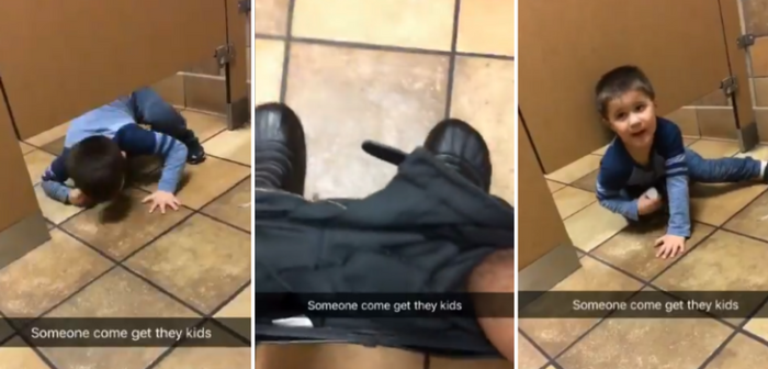 Joven es sorprendido en el baño por niño intruso: necesitaba ayuda para lavarse las manos