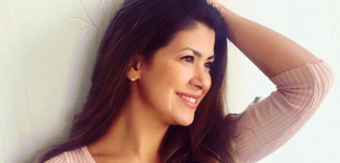 Vivi Rodrigues encantó en redes con veraniega postal familiar: sus hijas están muy grandes