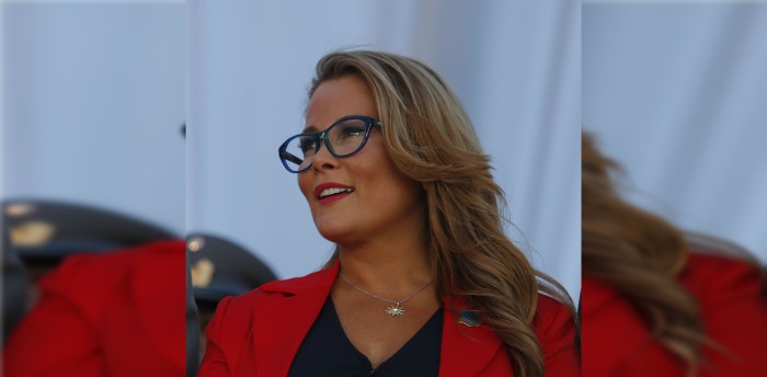 Taller difundido por Cathy Barriga para mujeres generó polémica por error en información