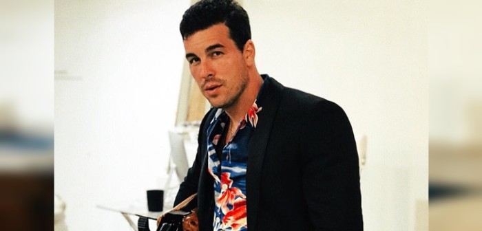 La fotografía que demuestra que Mario Casas es igualito a su padre
