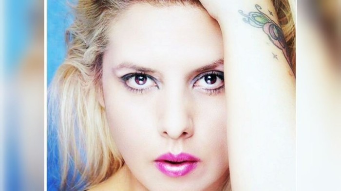 Piercing dental de cristal: Gussy de Yingo se atrevió con última (pero loca) tendencia