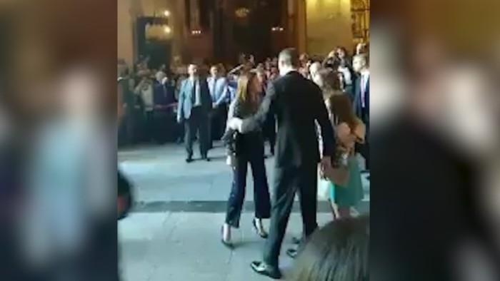 Nuevo video muestra gesto agresivo de reina Letizia contra Doña Sofía