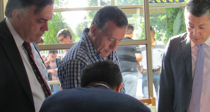 Hijo de alcalde de San Carlos ofrece $100 millones por accidente en que murió joven